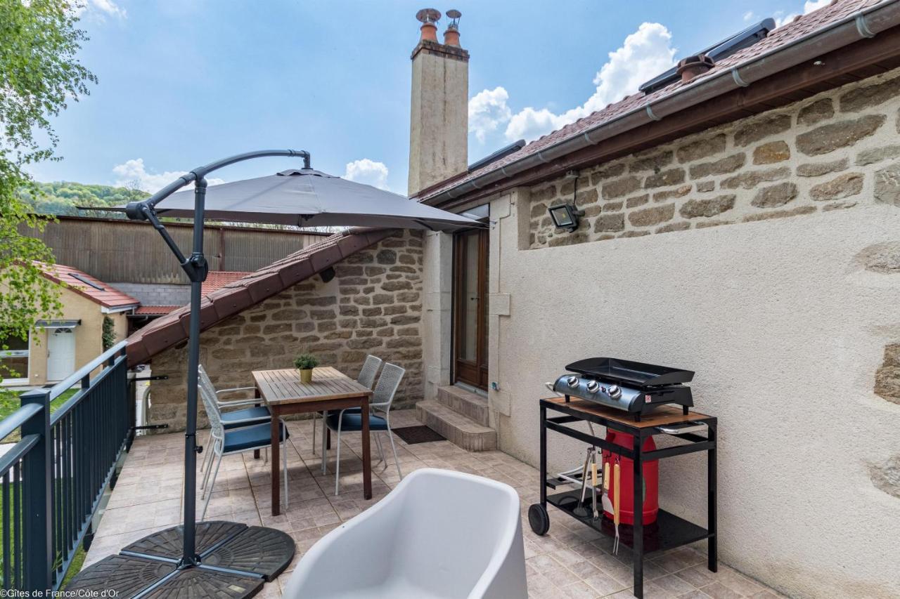 Les Gites Du Griffon Le Pin Aubigny-les-Sombernon Exterior photo